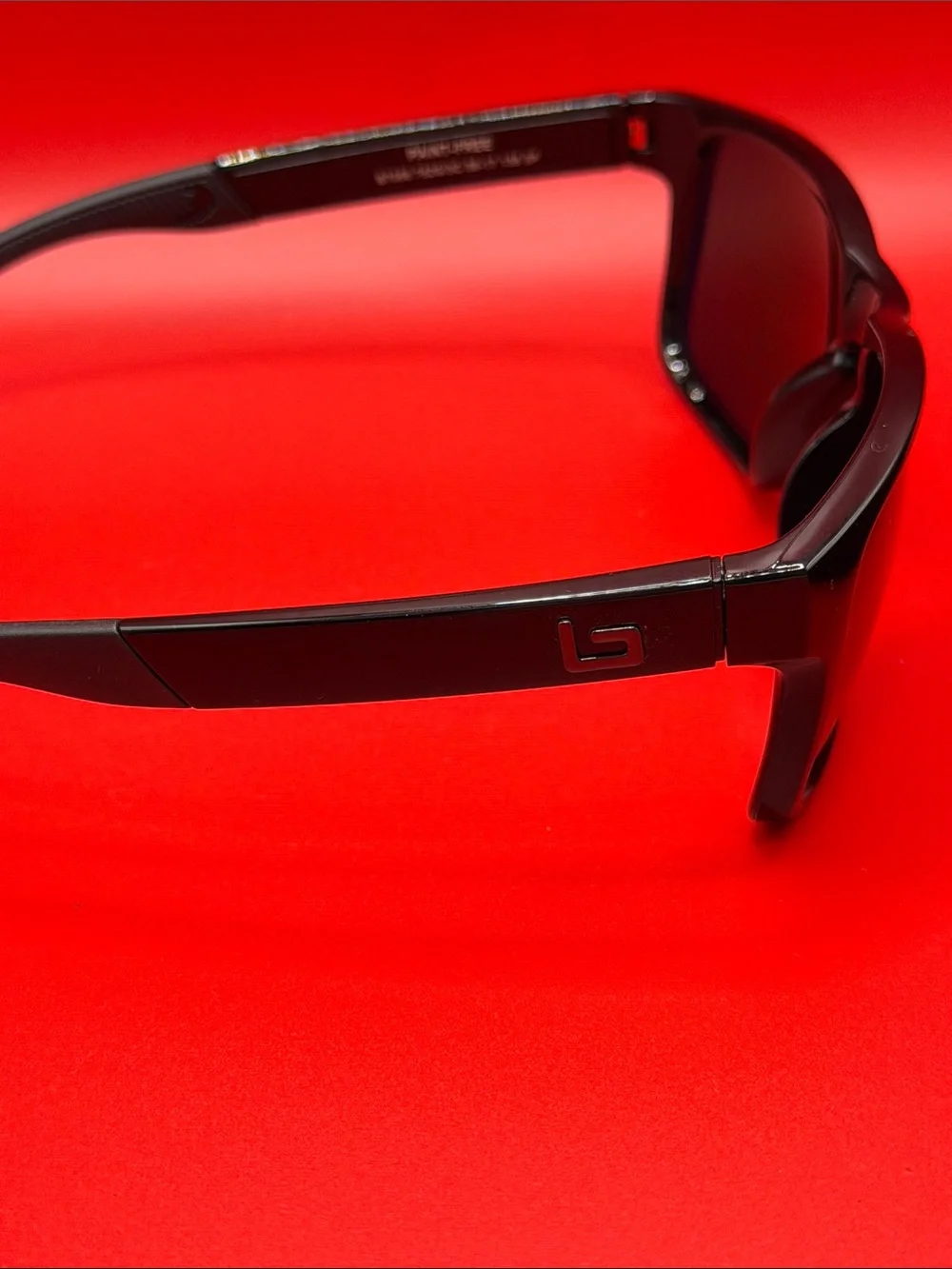 Men’s Black Polarized Sunglasses